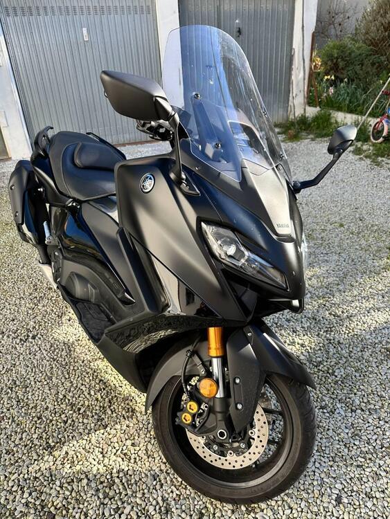 Yamaha T-Max 560 (2022 - 24)