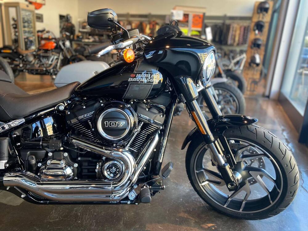 Harley-Davidson Sport Glide (2021 - 25) (2)