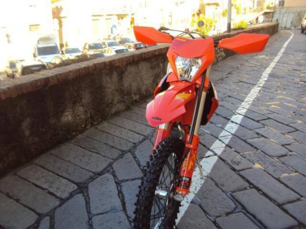 KTM 250 EXC-F Six Days (2025) (4)