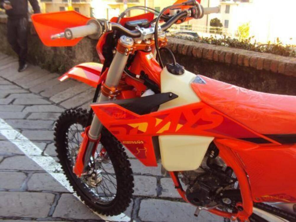 KTM 250 EXC-F Six Days (2025) (5)