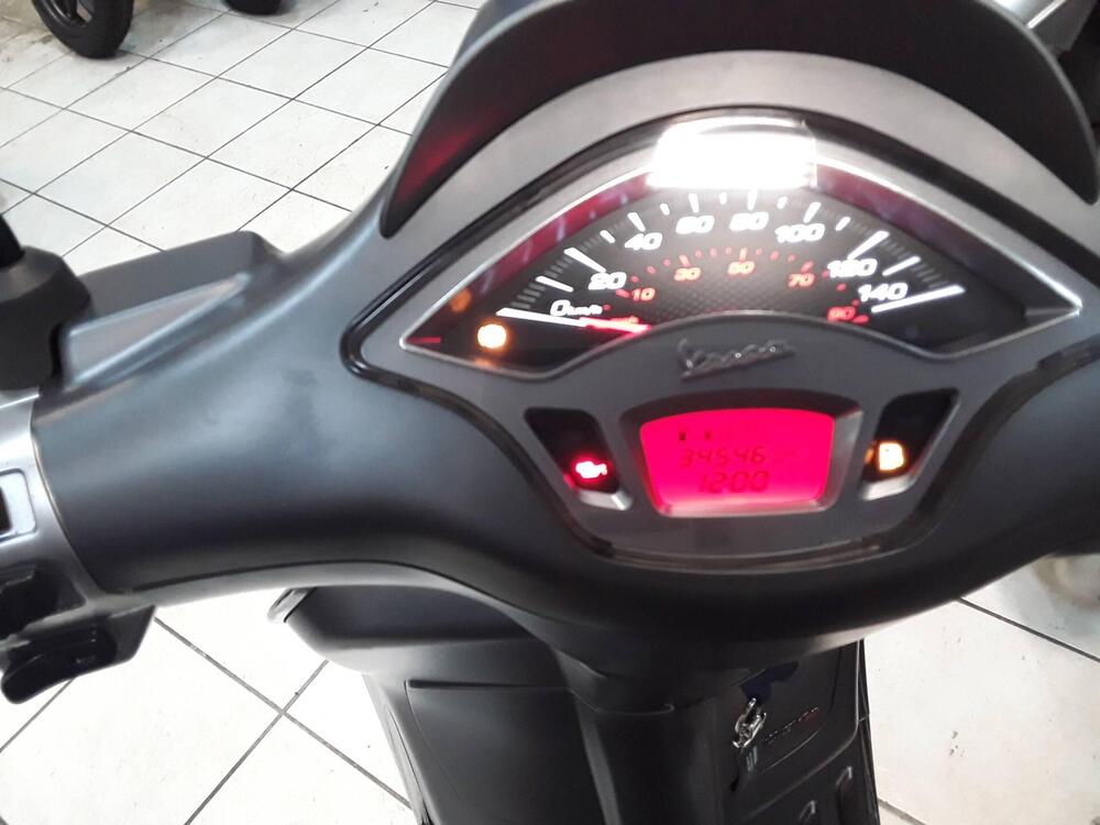 Vespa Sprint 150 3V Sport ie ABS (2016 - 18) (3)