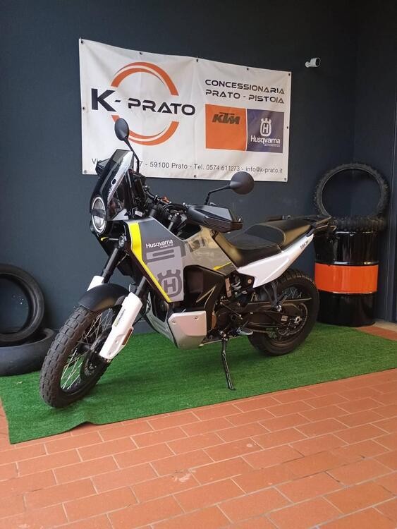 Husqvarna Norden 901 (2022 - 25)