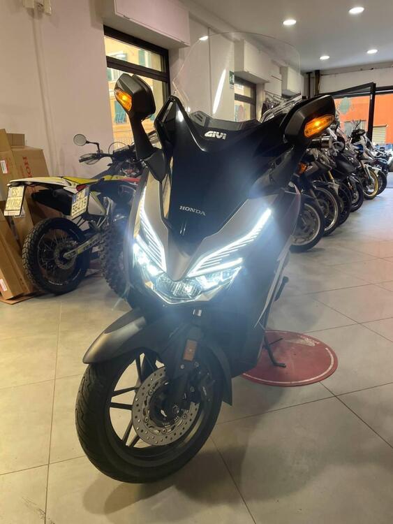 Honda Forza 300 ABS (2018 - 20) (2)