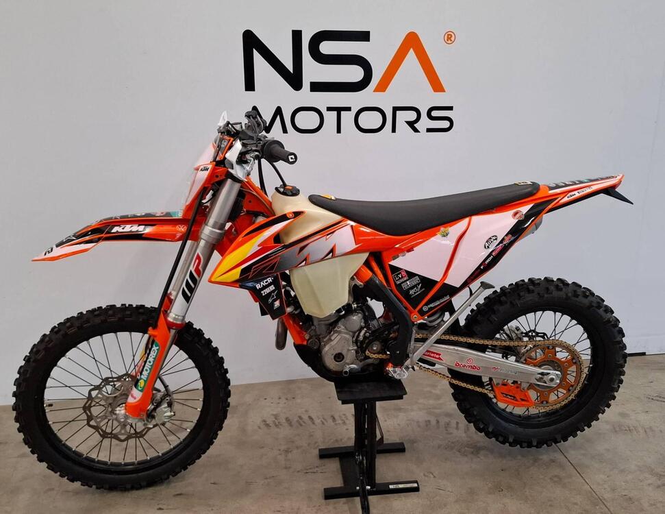 KTM 250 EXC-F (2023) (2)