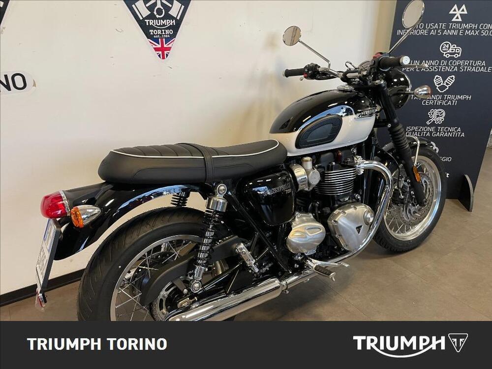 Triumph Bonneville T120 (2021 - 25) (2)