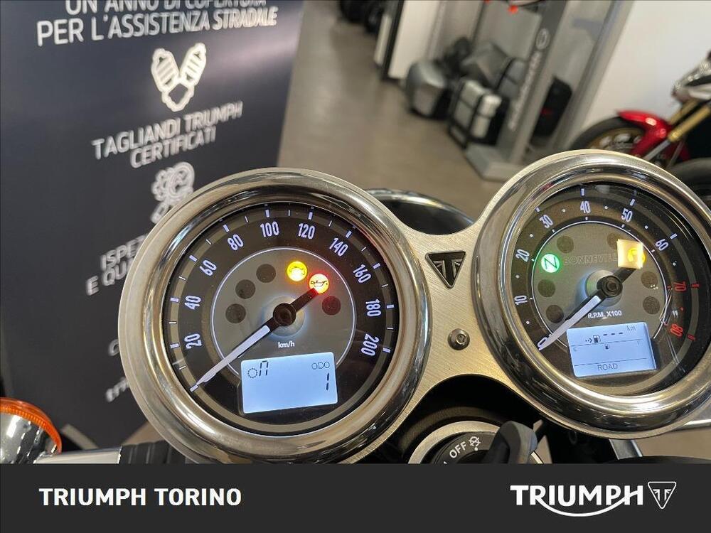 Triumph Bonneville T120 (2021 - 25) (3)