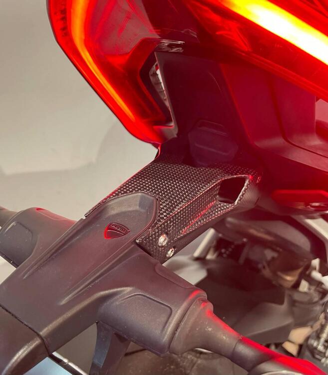 Ducati Streetfighter V2 (2022 - 24) (5)