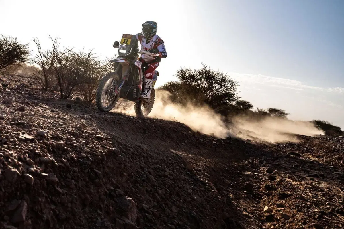 Dakar 2025. T4, Al Ula, Marathon, « Michelangelo » Sanders e Prince Al Rajhi [VIDEO] (8)