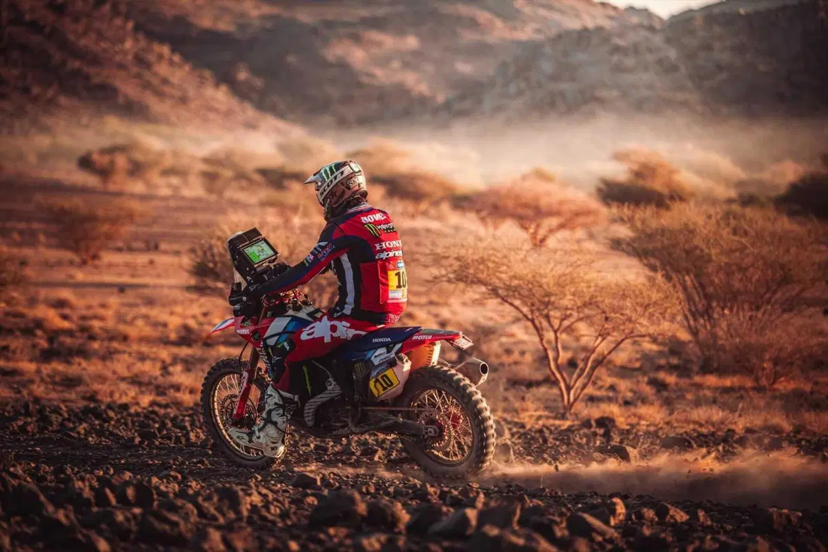 Dakar 2025. T4, Al Ula, Marathon, « Michelangelo » Sanders e Prince Al Rajhi [VIDEO] (12)