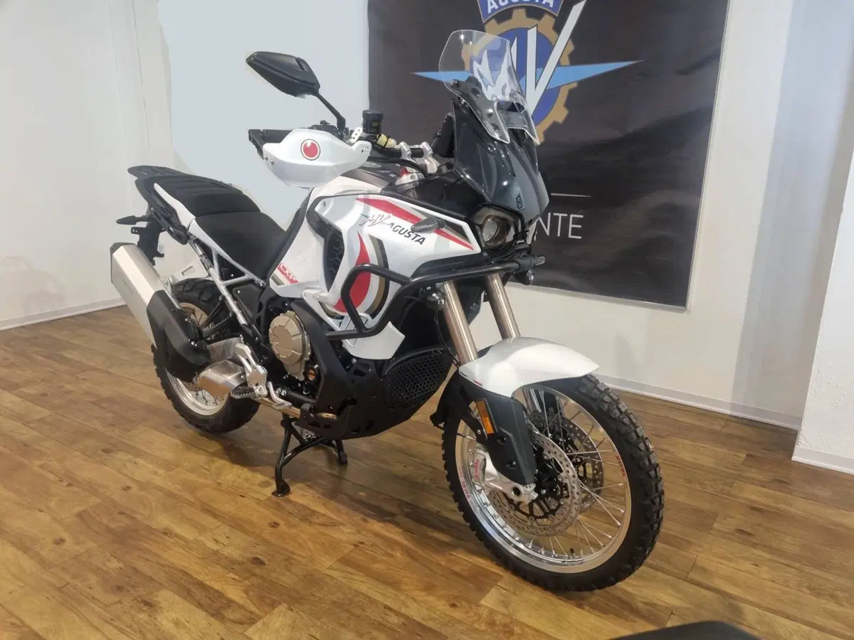 MV Agusta LXP Orioli (2024 - 26)