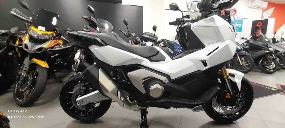 Honda X-ADV 750 (2025) (3)