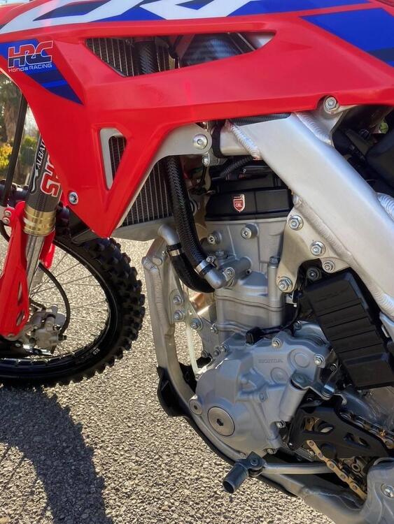 Honda CRF 250 R (2023) (3)