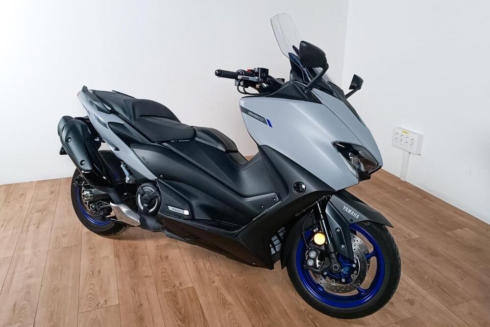 Yamaha T-Max 560 Tech Max (2020) (2)