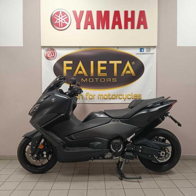 Yamaha T-Max 560 (2022 - 24)