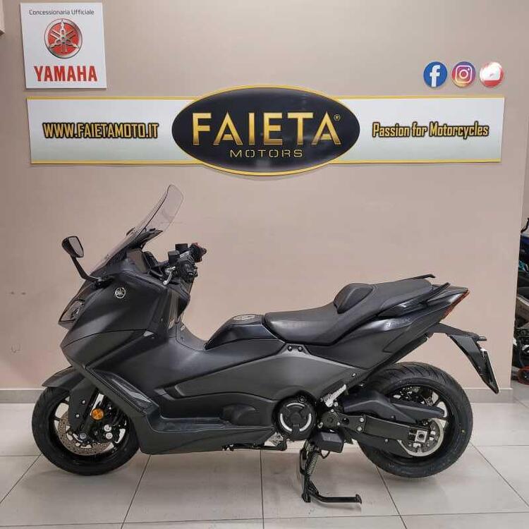 Yamaha T-Max 560 (2022 - 24)