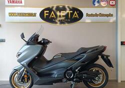 Yamaha T-Max 560 Tech Max (2021) usata