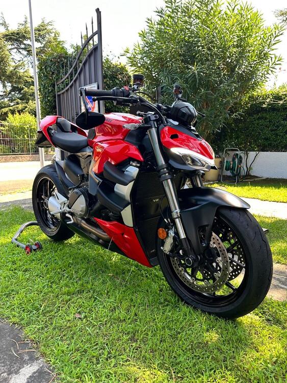 Ducati Streetfighter V2 (2022 - 24) (2)