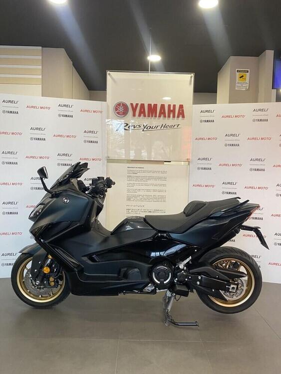 Yamaha T-Max 560 Tech Max (2022 - 24) (5)