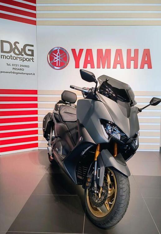 Yamaha T-Max 560 Tech Max (2022 - 24) (2)