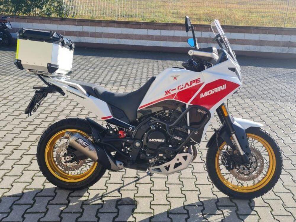 Moto Morini X-Cape 650 Gold Wheels Edition (2022 - 25) (3)