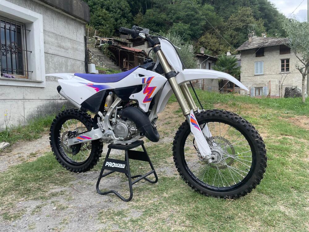 Yamaha YZ 125 50° Anniversario (2024) (5)