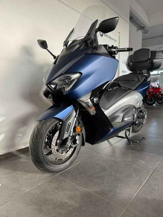 Yamaha T-Max 530 DX (2017 - 19) (2)