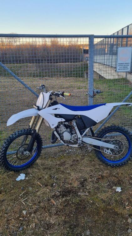 Yamaha YZ 125 (2023) (2)