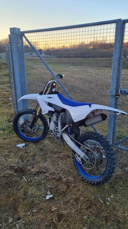 Yamaha YZ 125 (2023) (3)