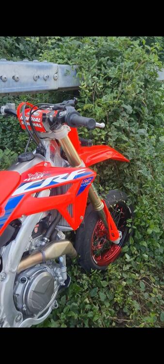 Honda CRF 450 R (2024) (2)