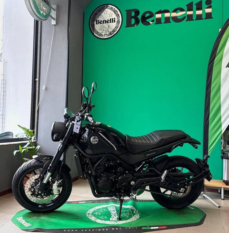 Benelli Leoncino 500 (2021 - 25)