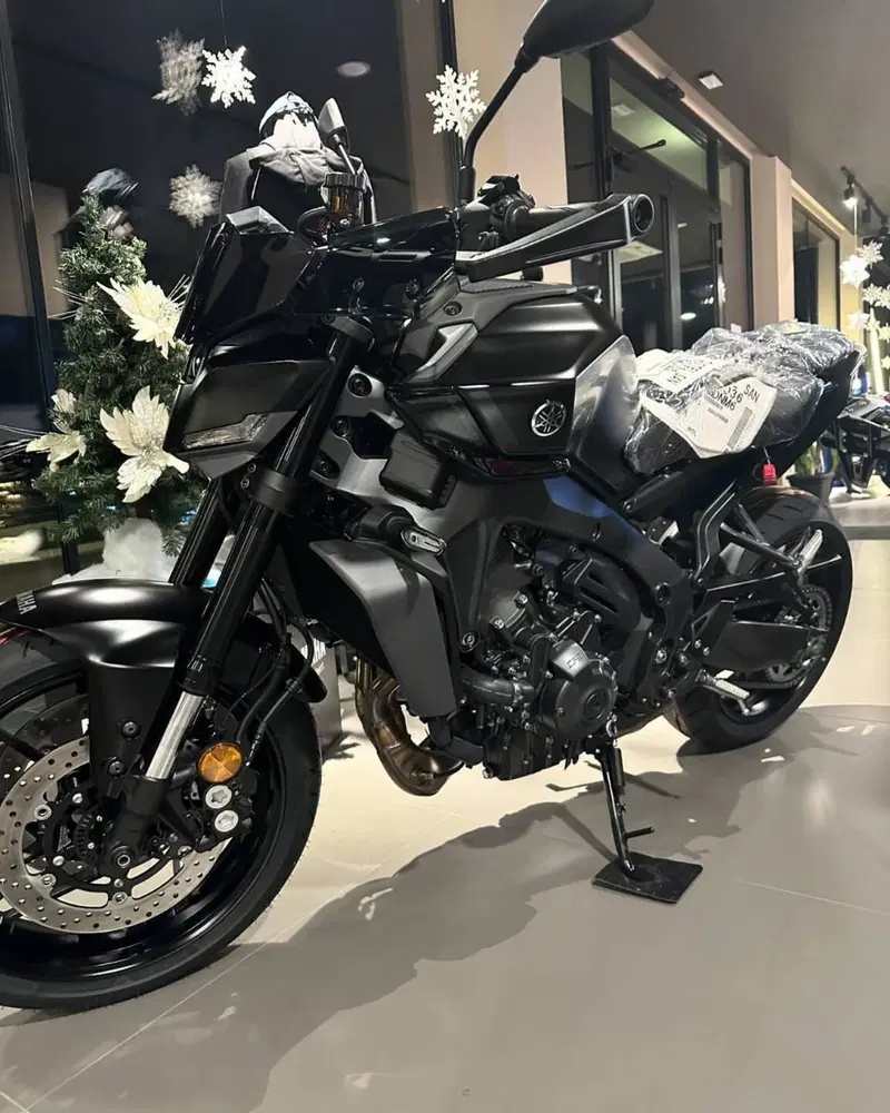 Yamaha MT-09 Y-AMT (2024 - 26) (3)