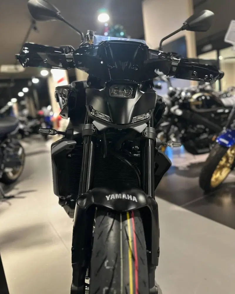 Yamaha MT-09 Y-AMT (2024 - 26) (7)