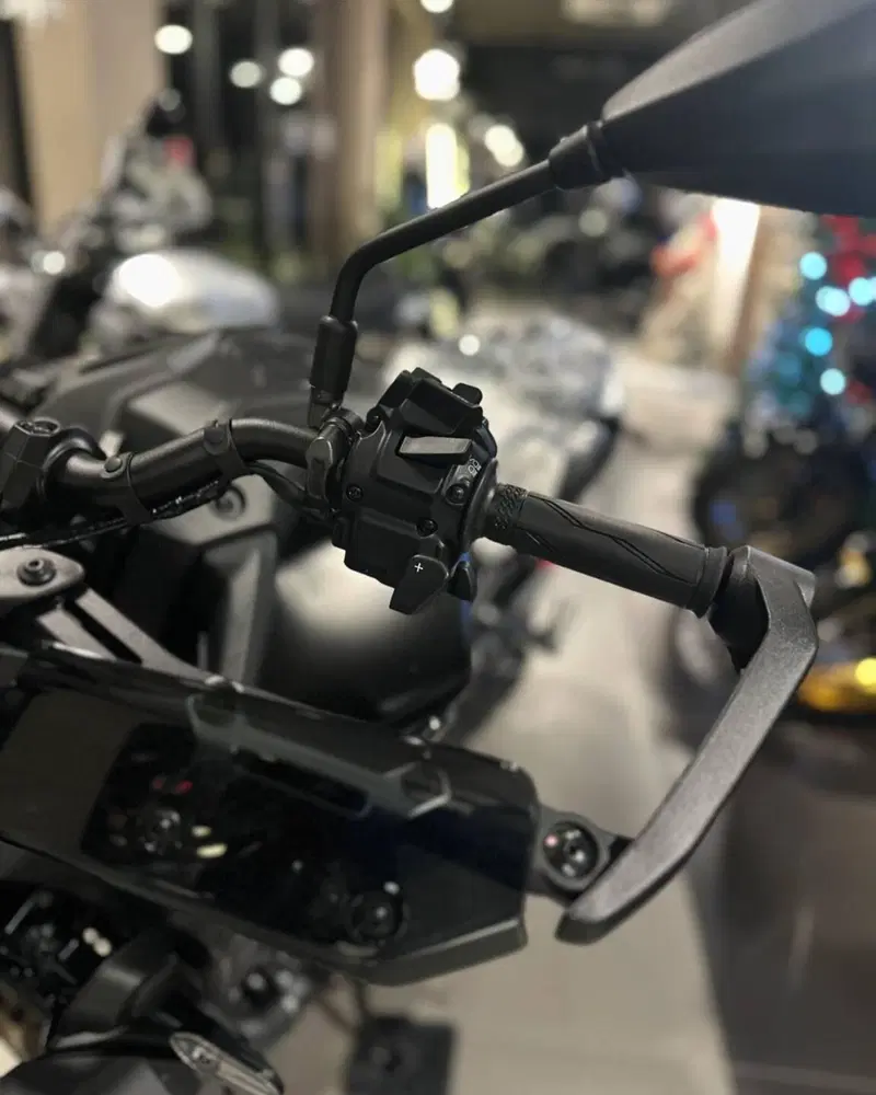 Yamaha MT-09 Y-AMT (2024 - 26) (10)