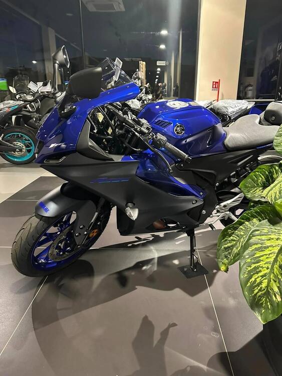 Yamaha YZF R125 (2023 - 25) (3)