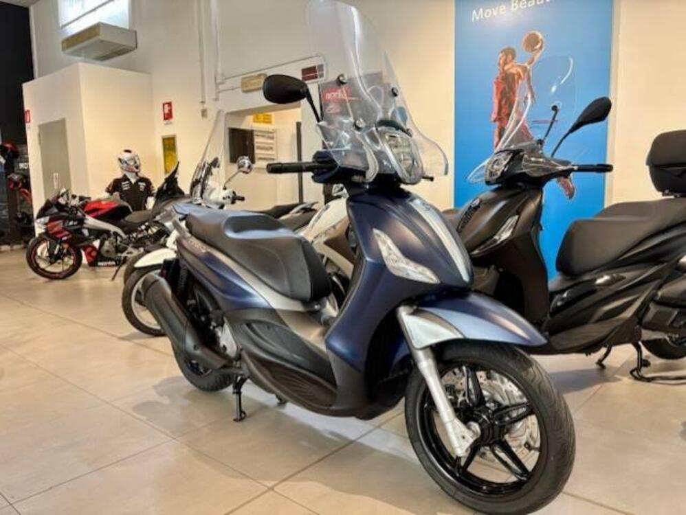 Piaggio Beverly 350 S ABS (2019 - 20) (5)