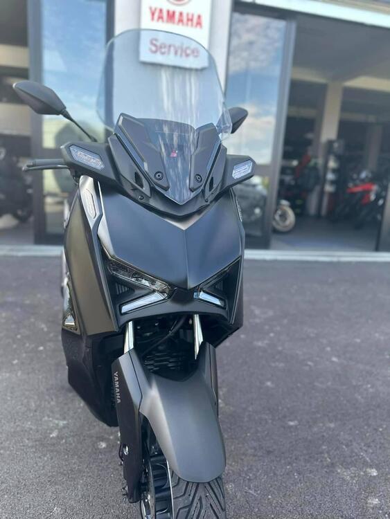 Yamaha X-Max 300 Tech Max (2021 - 24) (3)