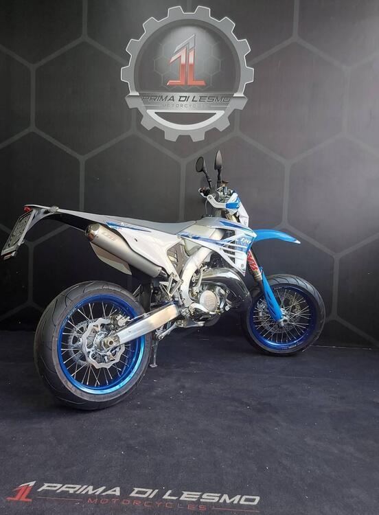 Tm Moto SMR 125 Fi 2T (2024) (5)