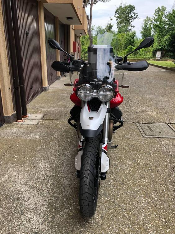 Moto Guzzi V85 TT (2019 - 20) (4)