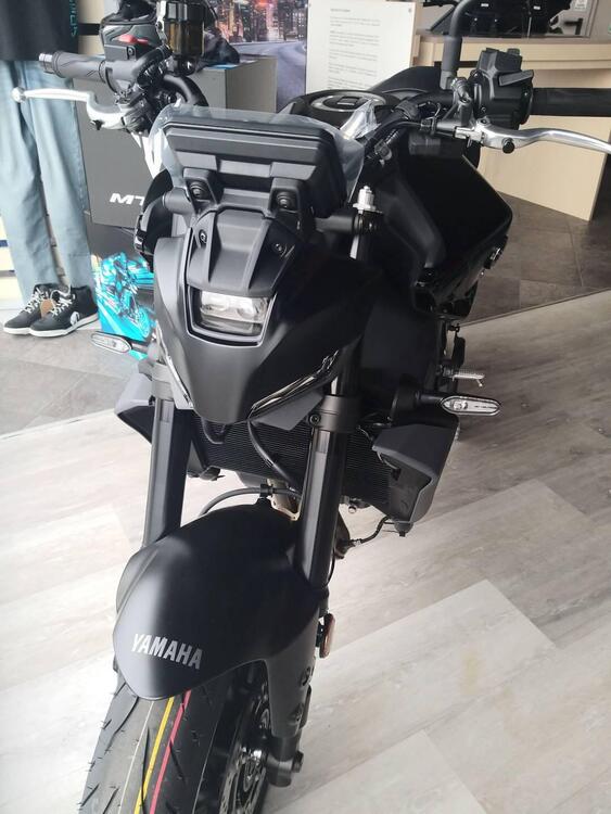 Yamaha MT-09 (2024 - 25) (2)