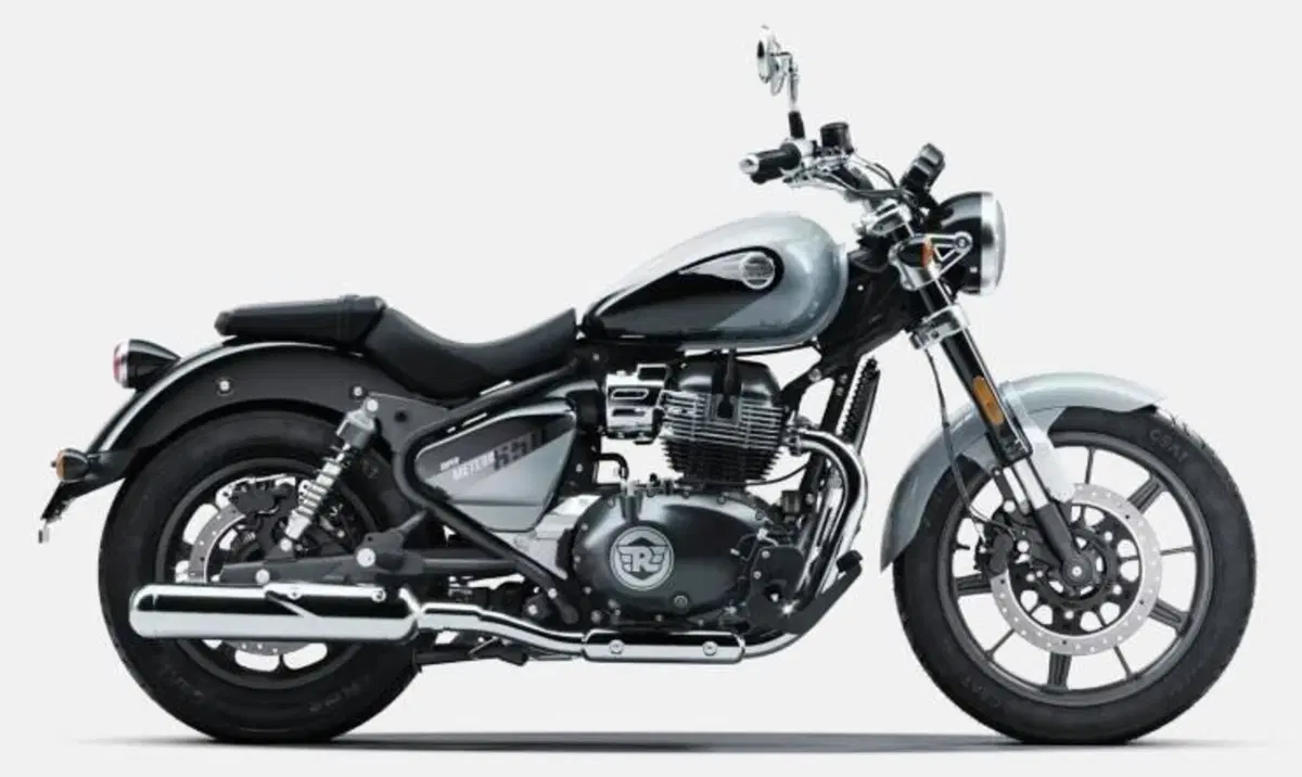 Royal Enfield Super Meteor 650 (2023 - 26)