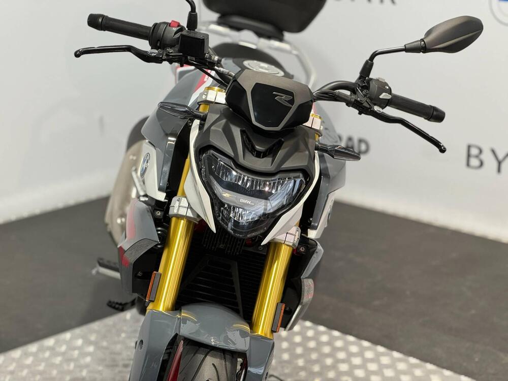 Bmw G 310 R (2021 - 25) (4)