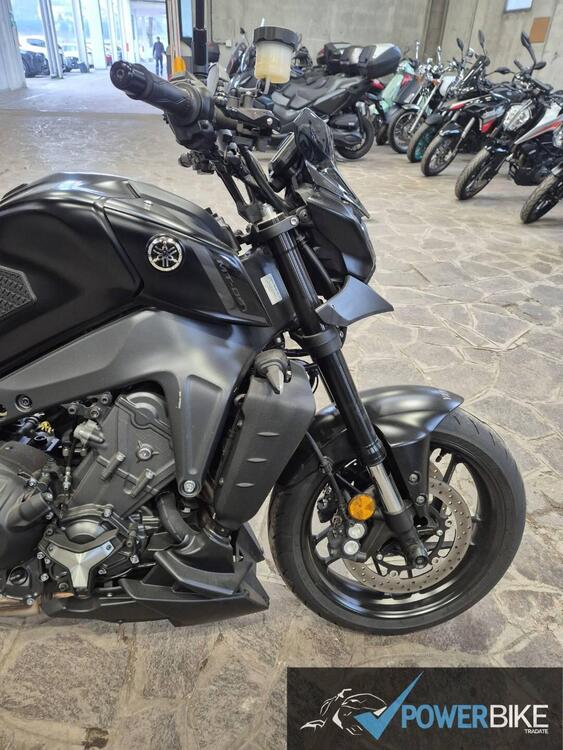 Yamaha MT-09 (2024 - 25) (5)