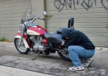 Beccato! Ruba la moto nella notte di Capodanno, ed è pure senza patente