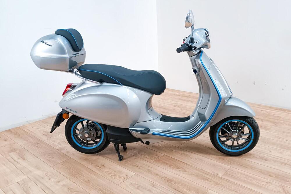 Vespa Vespa Elettrica 70 Red (2022 - 24)