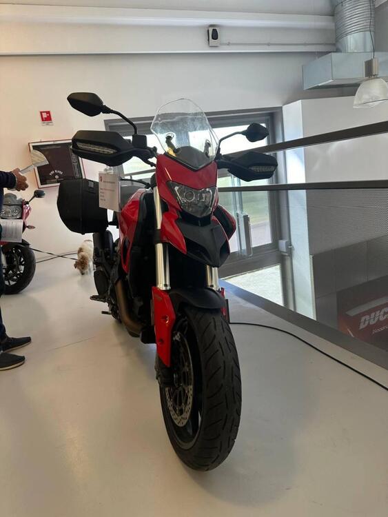 Ducati Hyperstrada 939 (2016 - 18) (2)