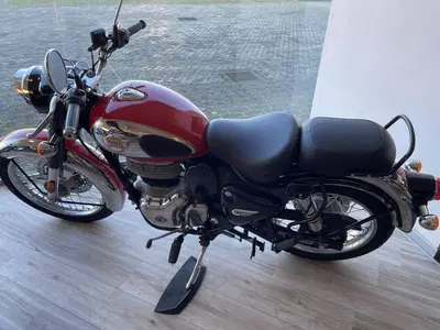 Royal Enfield Classic 350 (2021 - 26) nuova