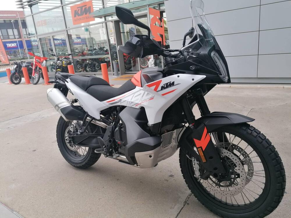 KTM 790 Adventure (2023 - 24)