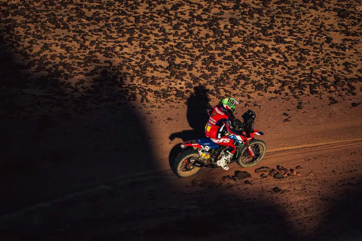Dakar 2025. T5, Si chiude la Marathon e la prima parte della Dakar. In testa Sanders, KTM, e Lategan, Toyota [VIDEO] (5)