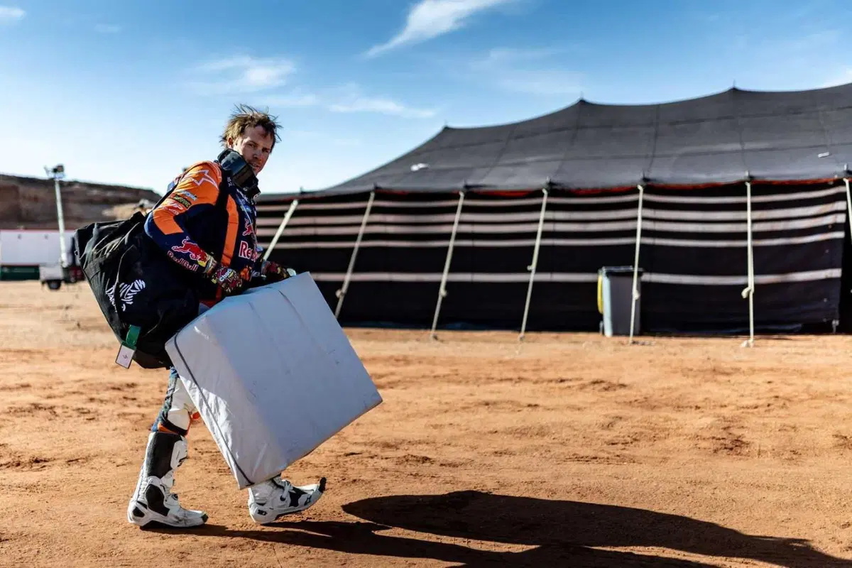 Dakar 2025. T5, Si chiude la Marathon e la prima parte della Dakar. In testa Sanders, KTM, e Lategan, Toyota [VIDEO] (34)