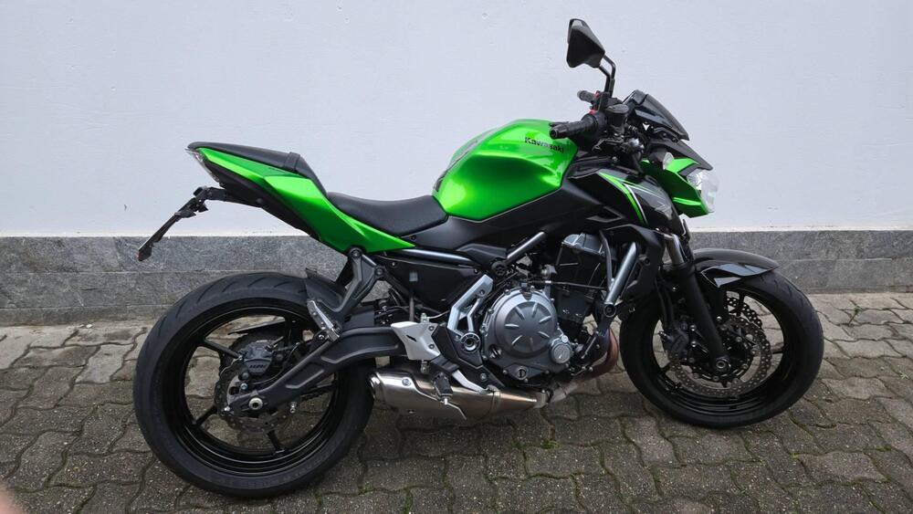 Kawasaki Z 650 (2017 - 19) (2)